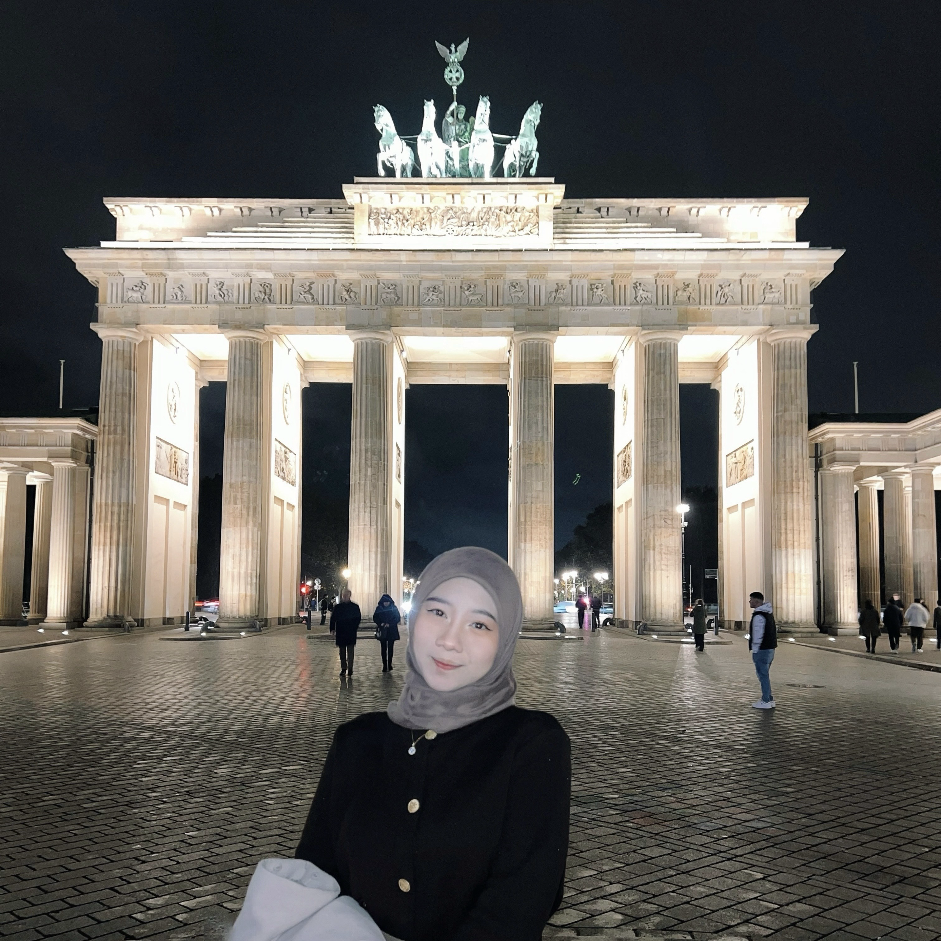 Tatsyafira in Germany