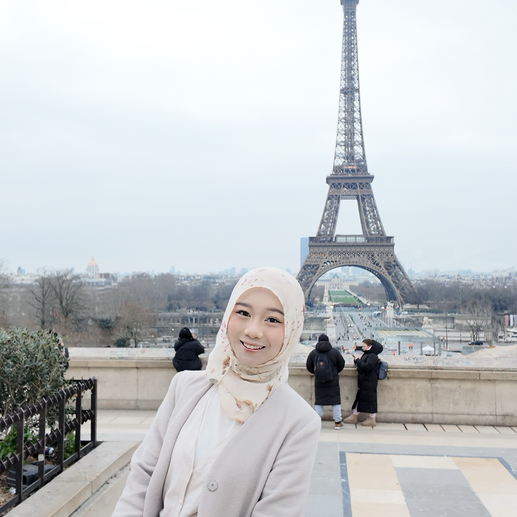 Tatsyafira in Japan